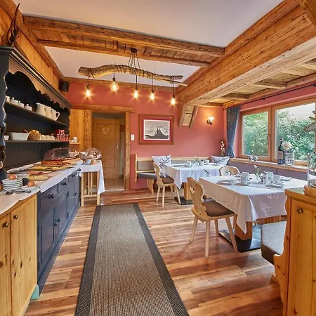 Maison d'hôtes Sportpension Enzian Saalbach-Hinterglemm