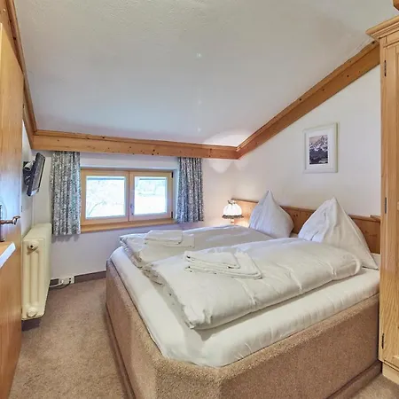 Sportpension Enzian Maison d'hôtes Saalbach-Hinterglemm
